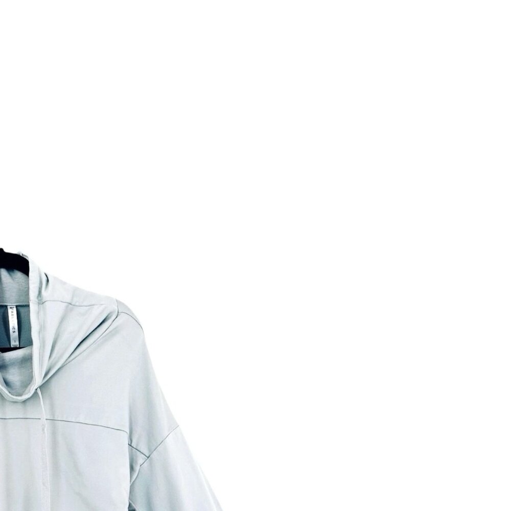 Fabletics Europa Pullover - image 4